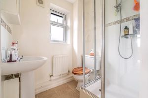 Photo 16- click for photo gallery